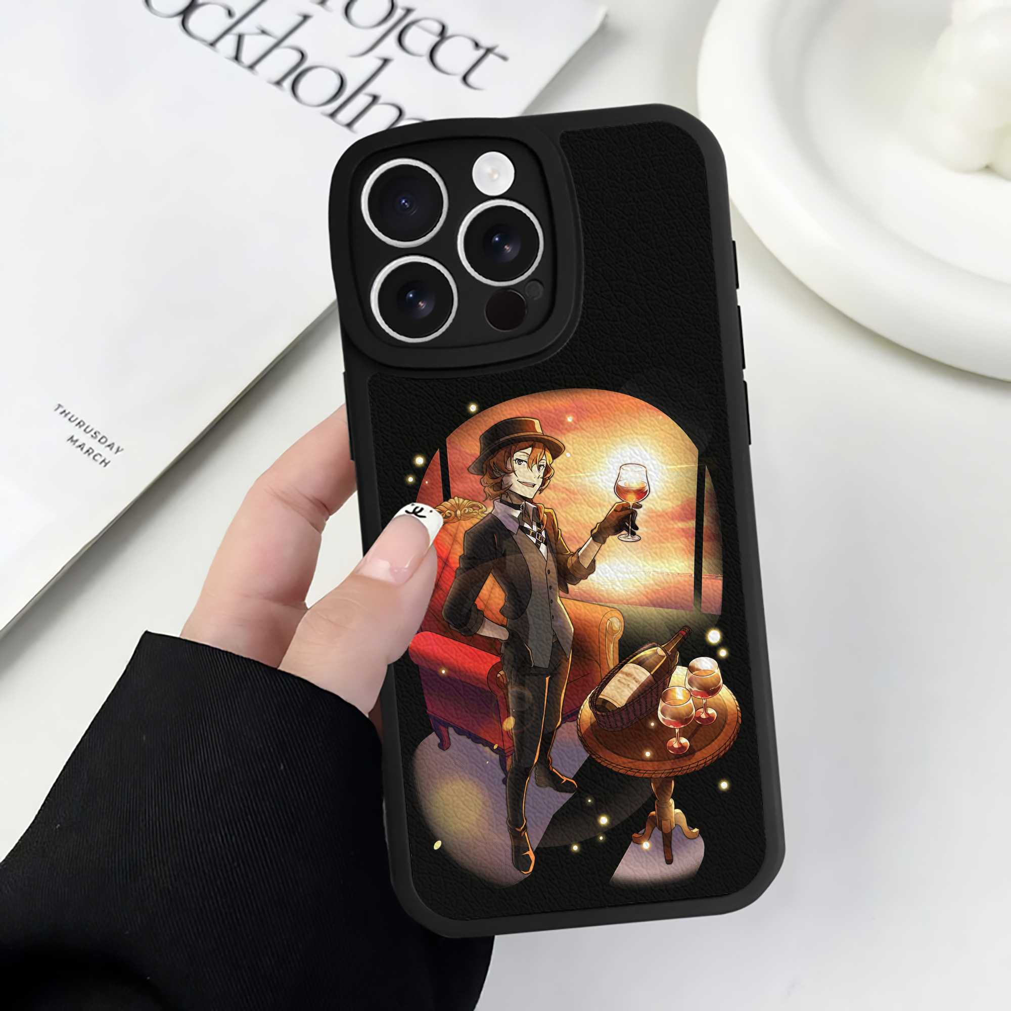 （画像用） 文豪ストレイドッグス Bungo Stray Dogs 【iPhone 16シリーズ対応】シリコンスマホケース（レザー調） 材質：シリコン